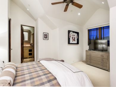 A Luxury Ski Ranch On thirty Seven  Acres Close to Aspen Ski